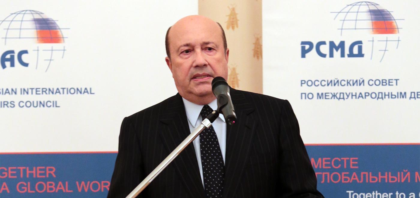 «я работаю «политическим троллем»!»,— настоящий тролль дает интервью |новая идеология россии