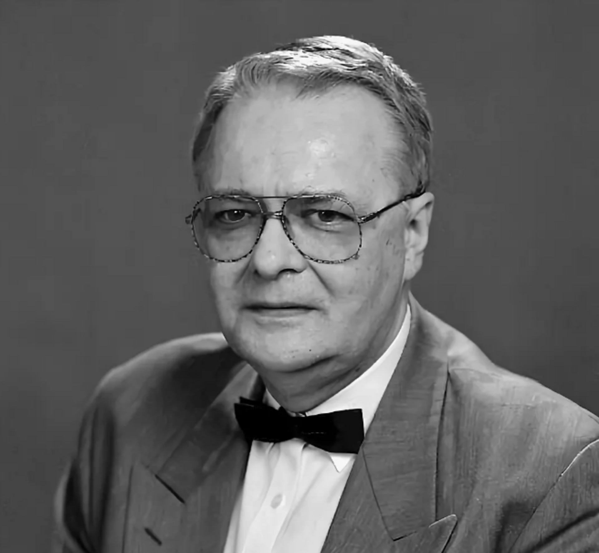 Езепов, вячеслав иванович — энциклопедия руниверсалис