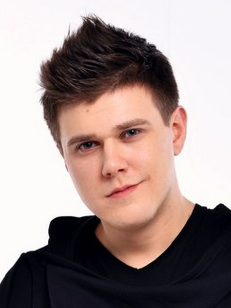 Кирилл
       
            нечаев