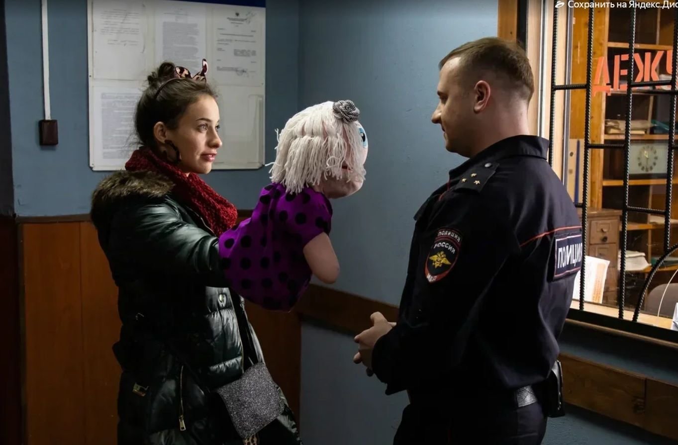 Научит родину любить новый комедийный сериал на тнт сталкивает патриотизм с реальностью: кино: культура: lenta.ru