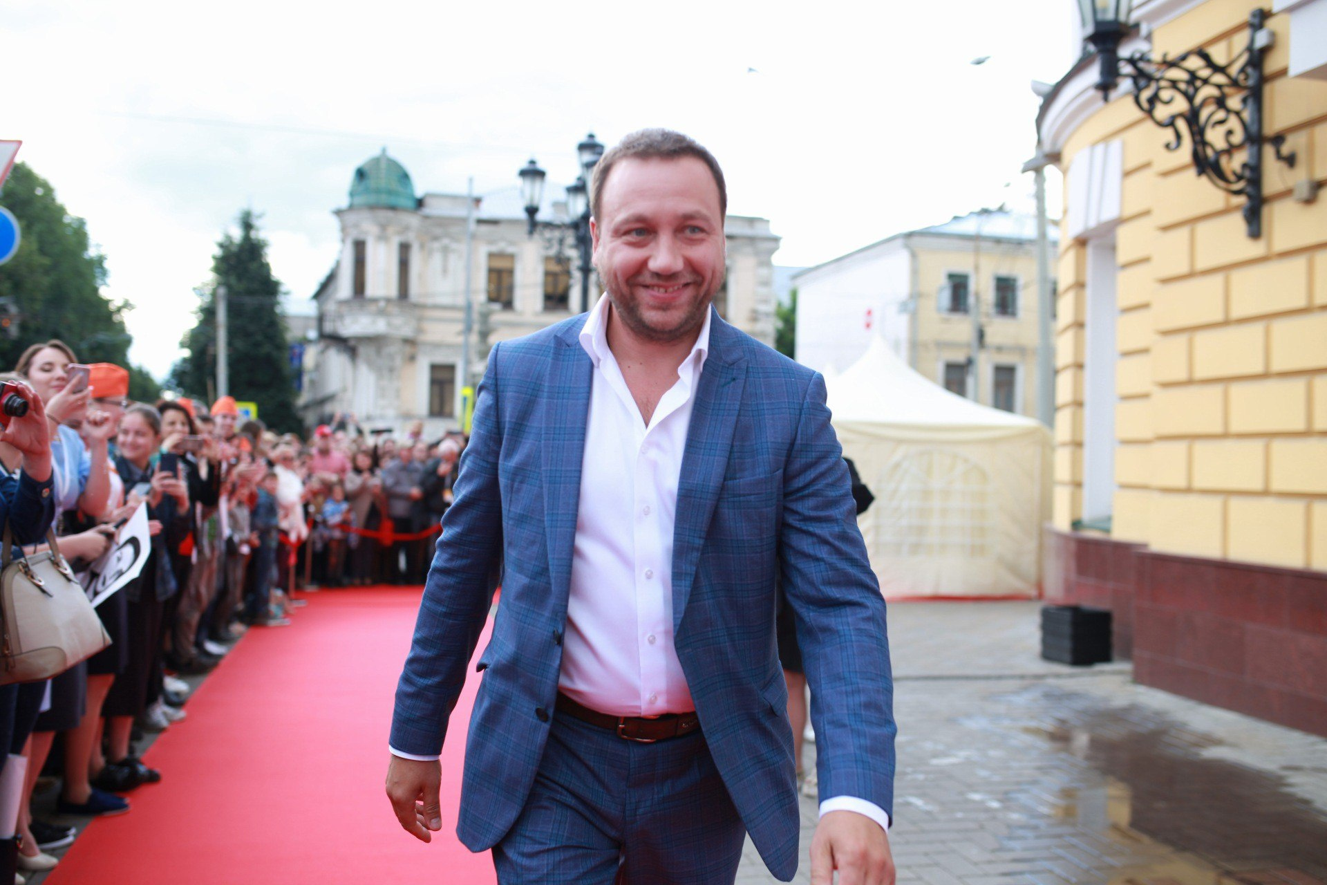 Жена георгия дронова