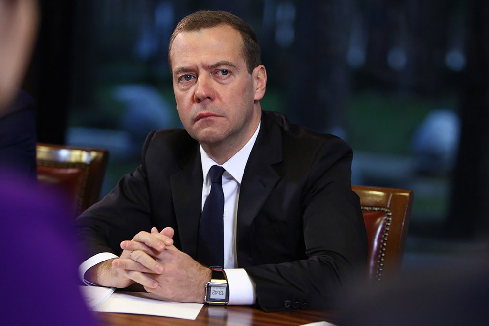 Медведев дмитрий анатольевич биография, национальность, семья и личная жизнь премьер-министра кратко