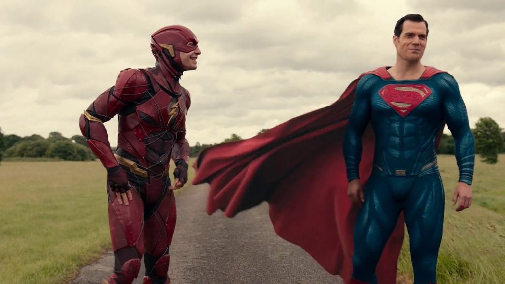 Superman took forever to tell the flash if he was still in the justice league