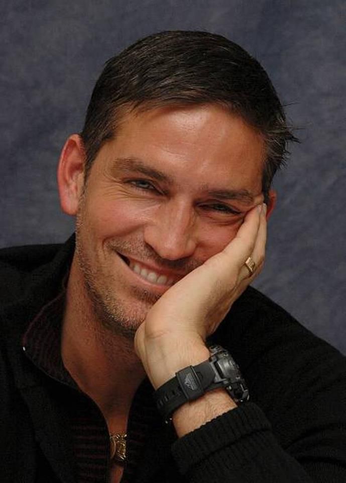 Jim caviezel (actor) wiki, biography, age, girlfriends, family, facts and more