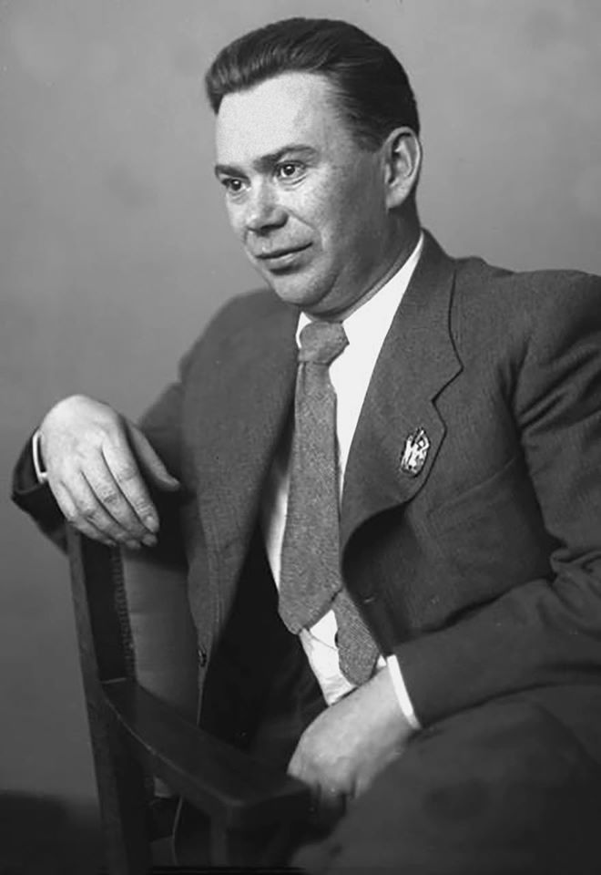 Яншин, михаил михайлович — энциклопедия руниверсалис