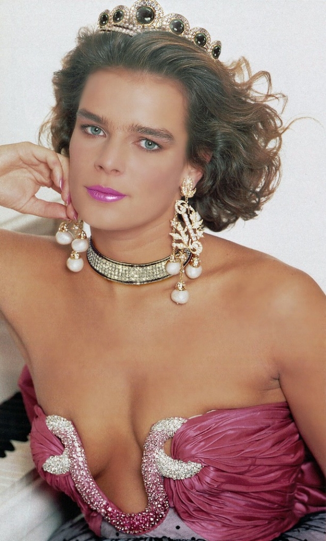 Who is princess stephanie of monaco dating now - boyfriends & biography (2023)