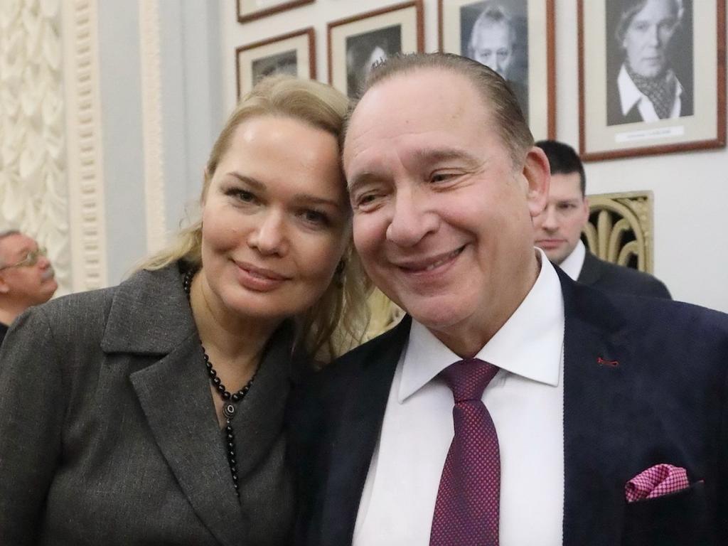 Любимые женщины максима дунаевского!